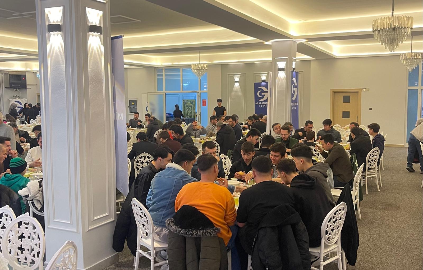 Gençlere Yönelik İftar Programı